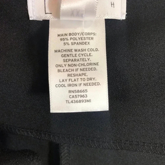 Leith Belted Tapered Ankle Pants in Black - Picture 6 of 10